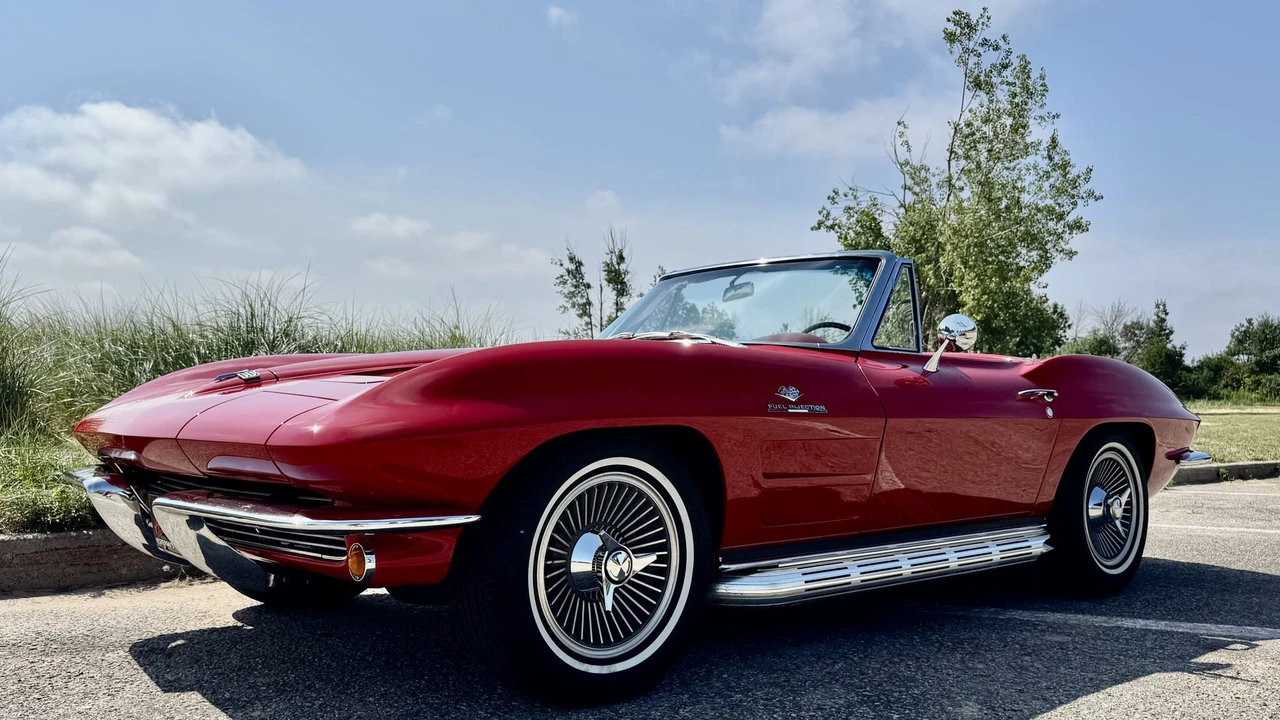 1964 Chevrolet Corvette C2 - Image 3 of 31