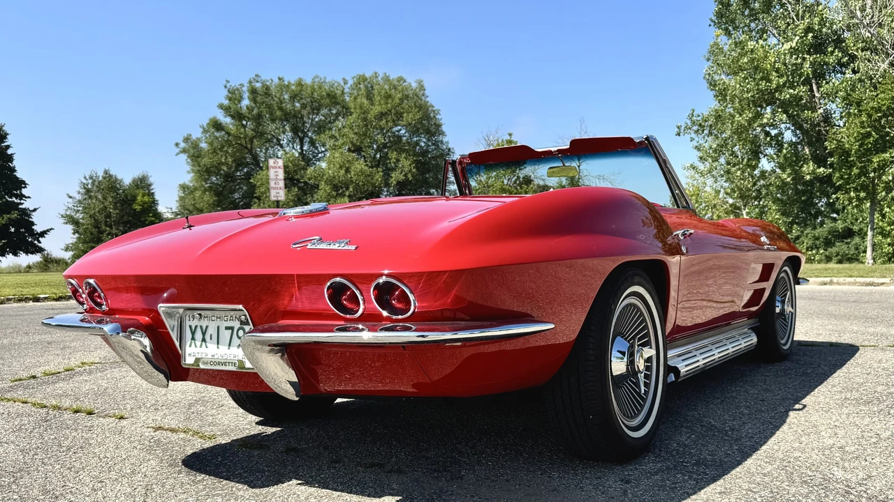 1964 Chevrolet Corvette C2 - Image 6 of 31