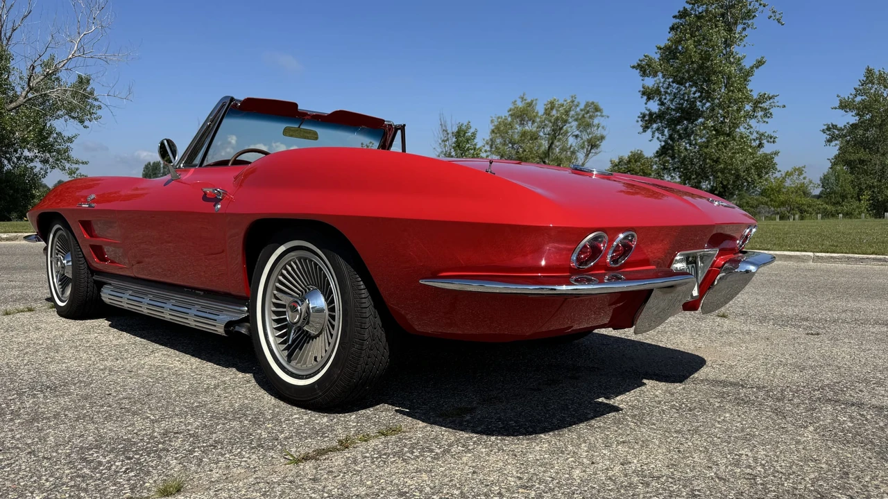 1964 Chevrolet Corvette C2 - Image 12 of 31