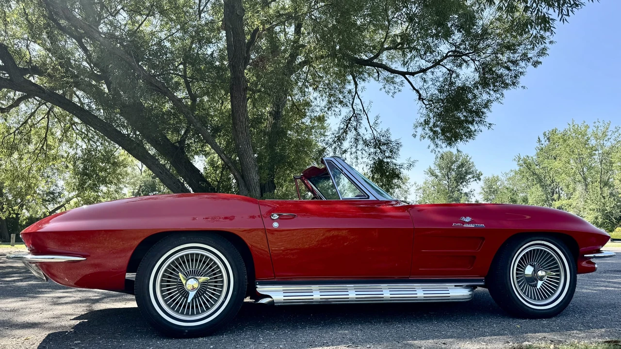 1964 Chevrolet Corvette C2 - Image 13 of 31