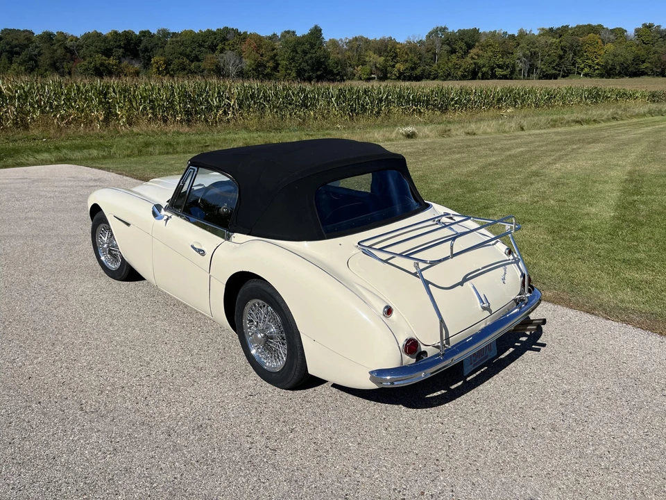 1965 Austin-Healey 3000 Mark III - Image 22 of 31