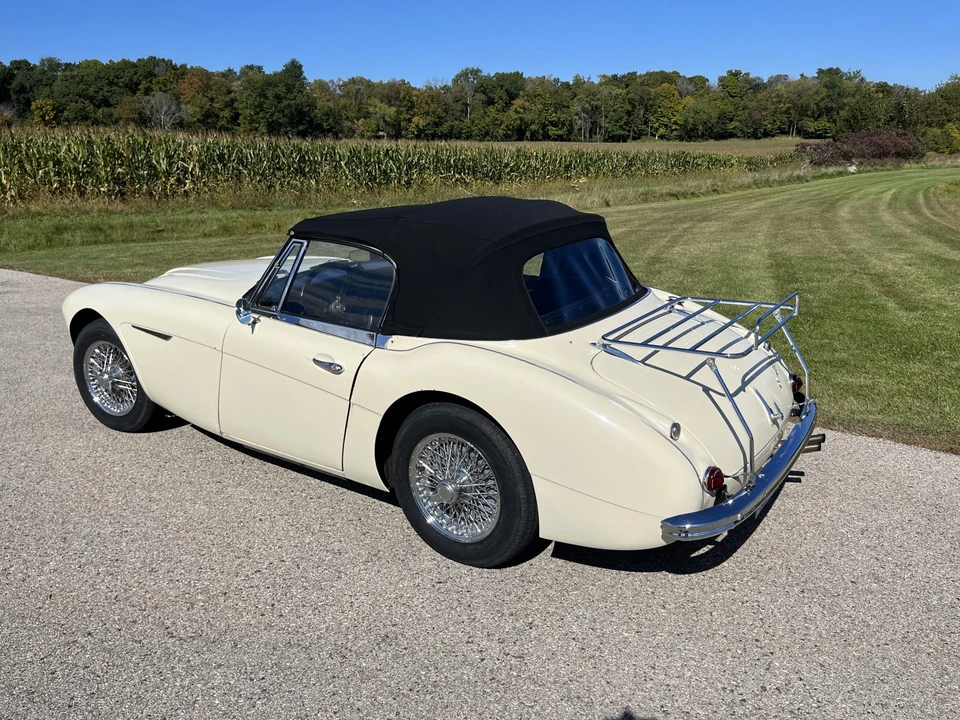 1965 Austin-Healey 3000 Mark III - Image 25 of 31