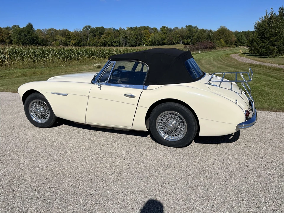 1965 Austin-Healey 3000 Mark III - Image 26 of 31