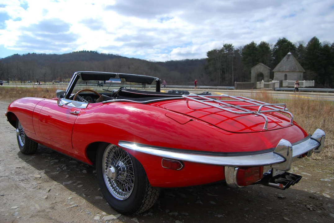 1969 Jaguar E-Type Series 2 - Image 11 of 31