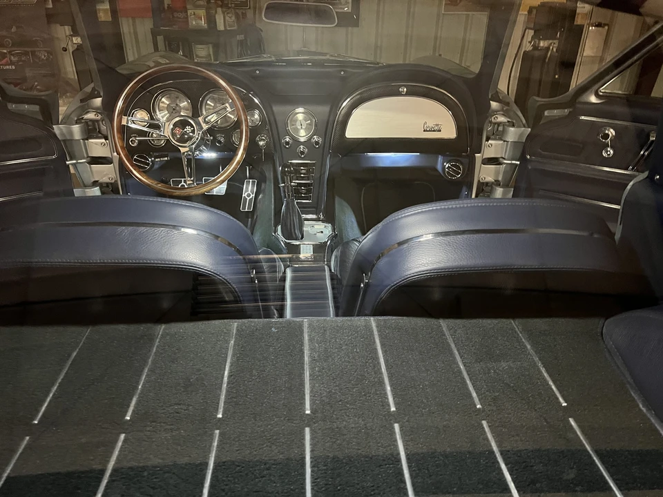 1967 Chevrolet Corvette C2 - Image 25 of 31