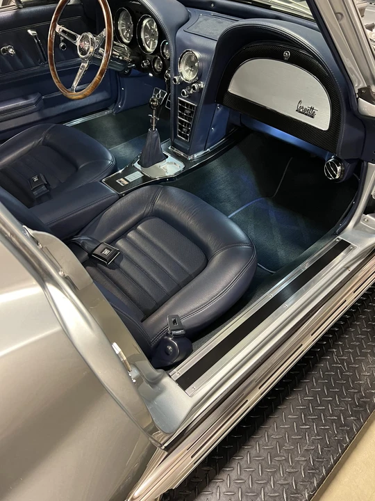 1967 Chevrolet Corvette C2 - Image 24 of 31