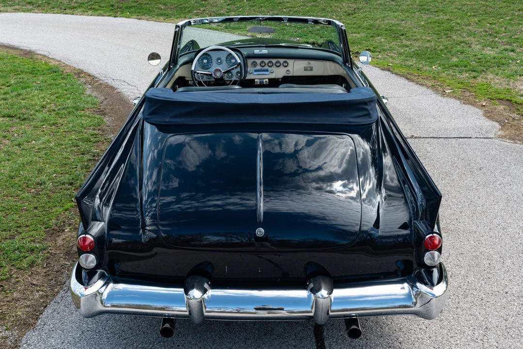 1957 Dual-Ghia - Image 9 of 31