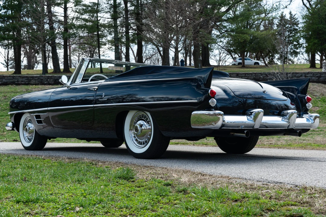 1957 Dual-Ghia - Image 8 of 31