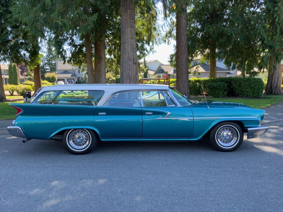 1961 Chrysler Newport - Image 8 of 31