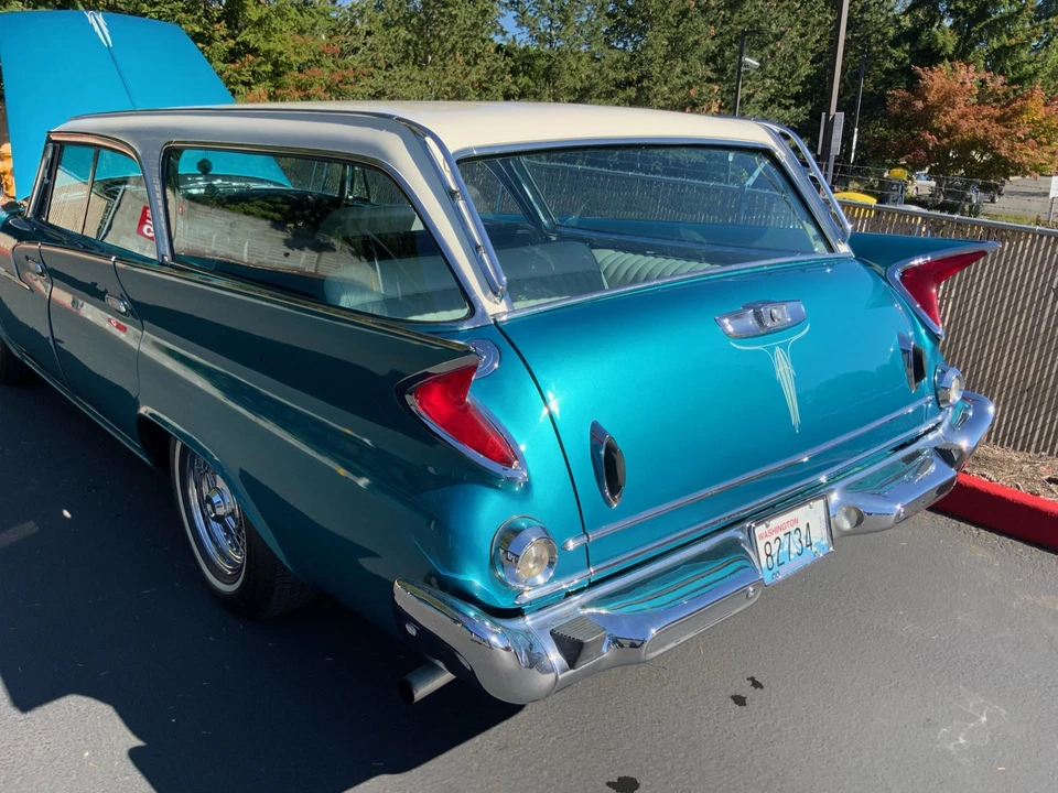 1961 Chrysler Newport - Image 17 of 31