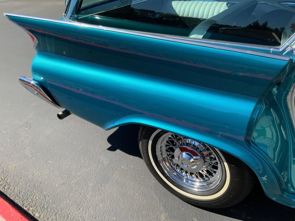 1961 Chrysler Newport - Image 24 of 31