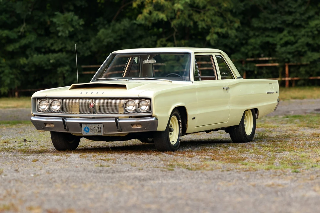 1967 Dodge Coronet 4th Gen - Image 2 of 31