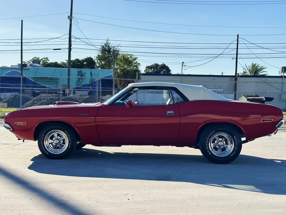 1970 Dodge Challenger 1st Gen - Image 21 of 31