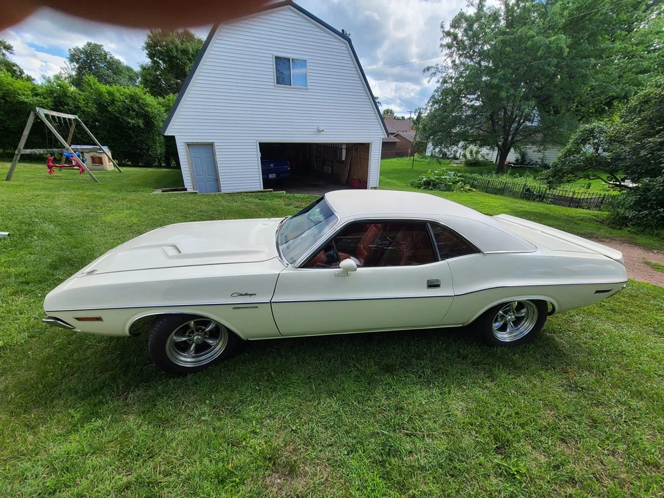 1970 Dodge Challenger 1st Gen - Image 15 of 31