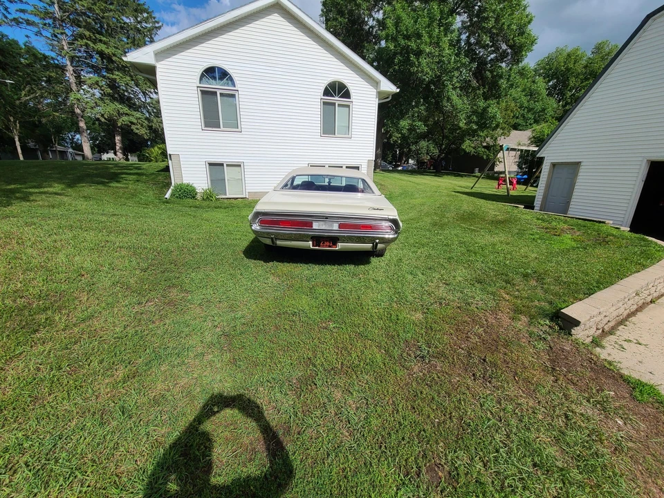 1970 Dodge Challenger 1st Gen - Image 11 of 31