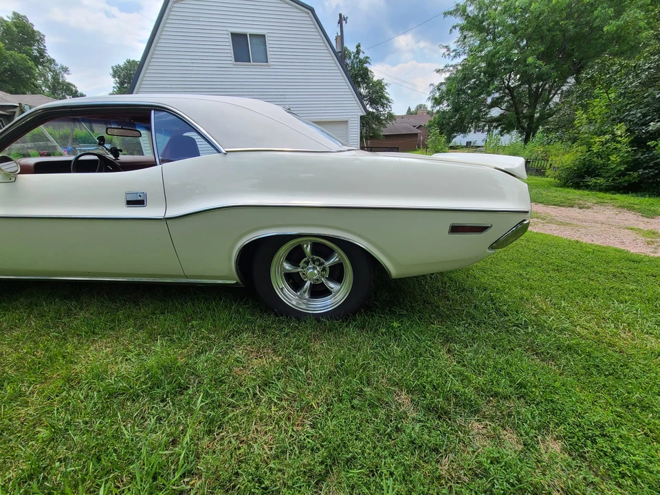 1970 Dodge Challenger 1st Gen - Image 27 of 31