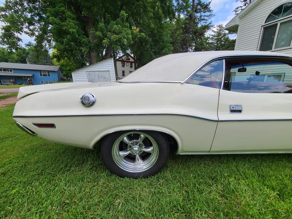 1970 Dodge Challenger 1st Gen - Image 28 of 31