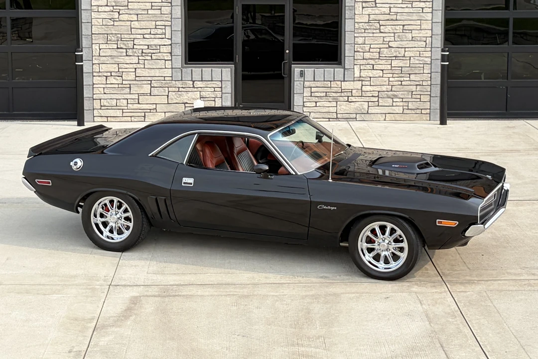 1971 Dodge Challenger R/T & T/A 1st Gen - Image 2 of 31