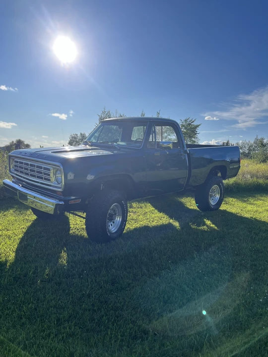 1975 Dodge Power Wagon - Image 2 of 31