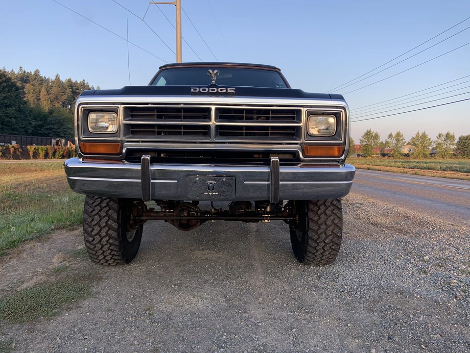 1990 Dodge Ram 1st Gen - Image 21 of 31