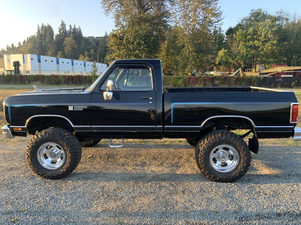 1990 Dodge Ram 1st Gen - Image 7 of 31