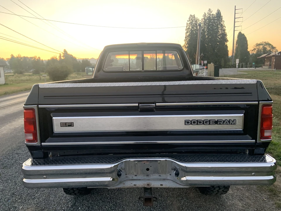 1990 Dodge Ram 1st Gen - Image 12 of 31