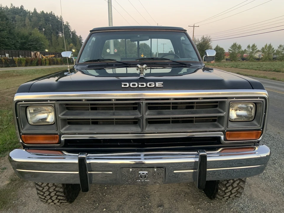 1990 Dodge Ram 1st Gen - Image 19 of 31