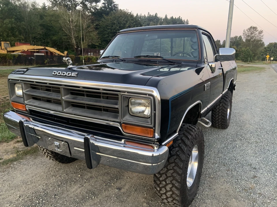 1990 Dodge Ram 1st Gen - Image 2 of 31