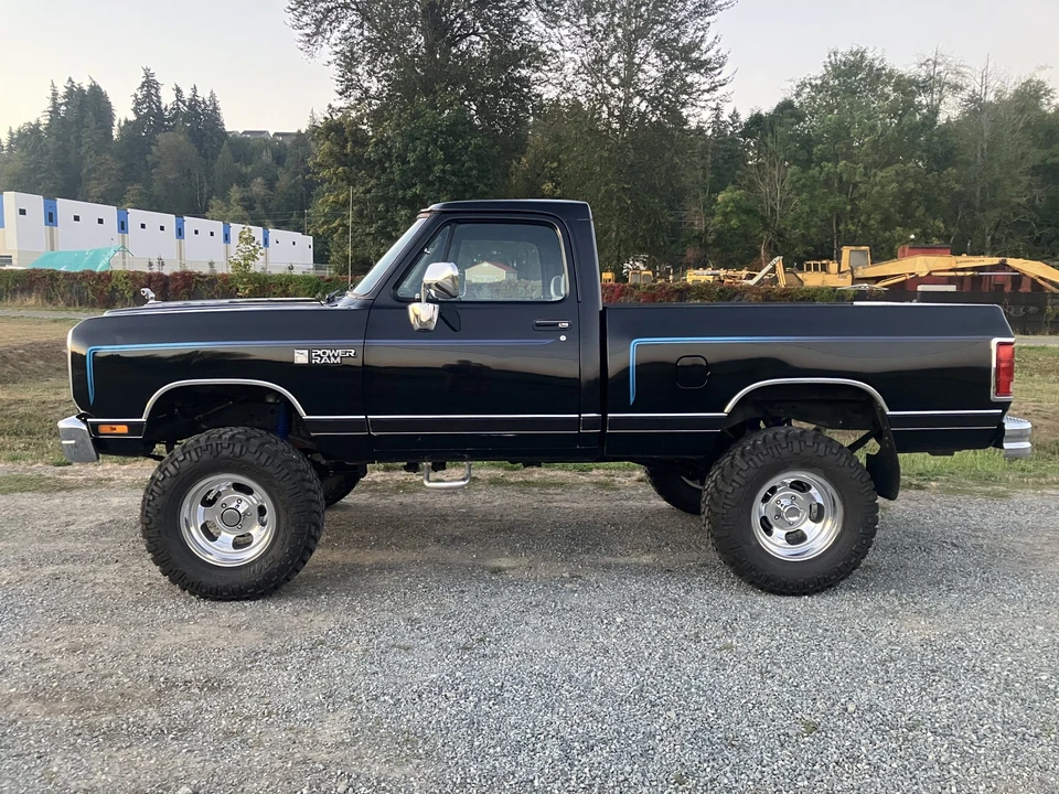 1990 Dodge Ram 1st Gen - Image 5 of 31