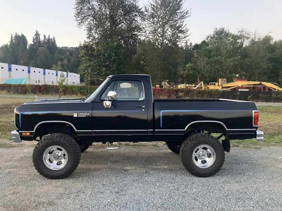 1990 Dodge Ram 1st Gen - Image 4 of 31