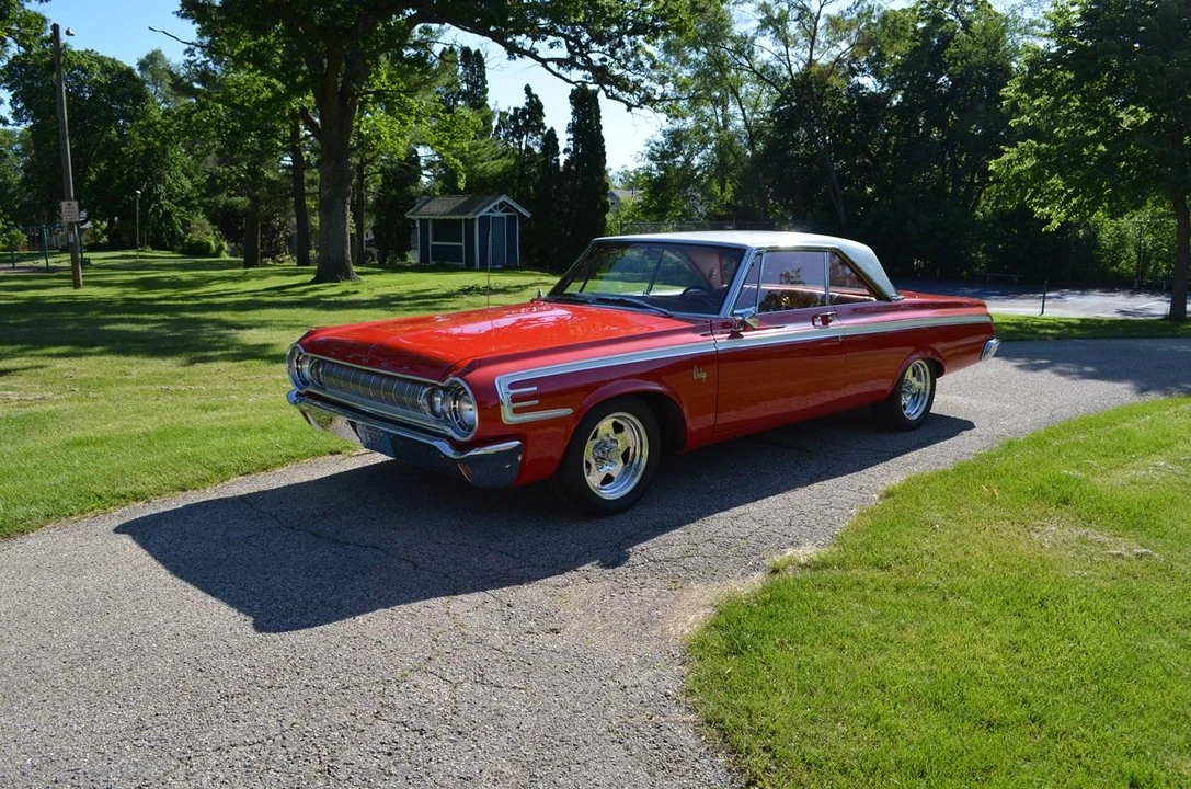 1964 Dodge 330 & 440 & 880 - Image 2 of 31