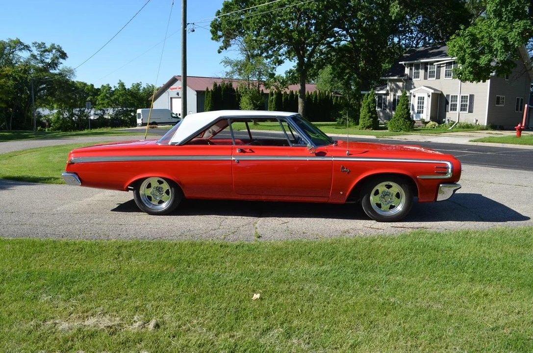 1964 Dodge 330 & 440 & 880 - Image 8 of 31