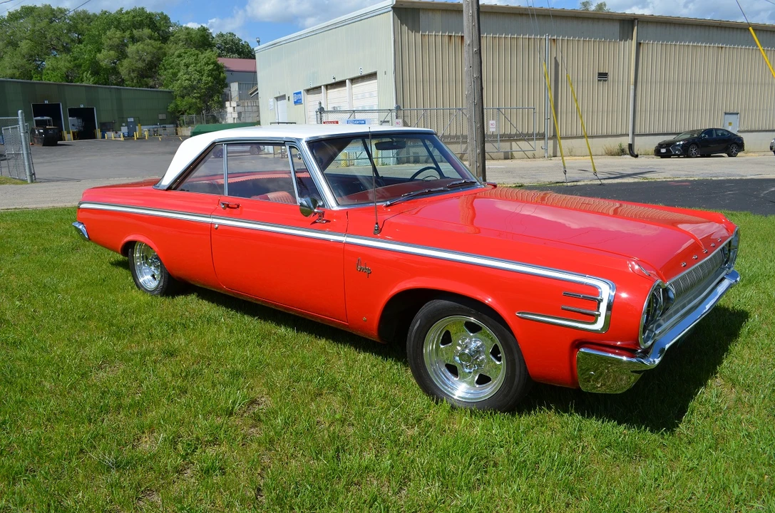 1964 Dodge 330 & 440 & 880 - Image 9 of 31