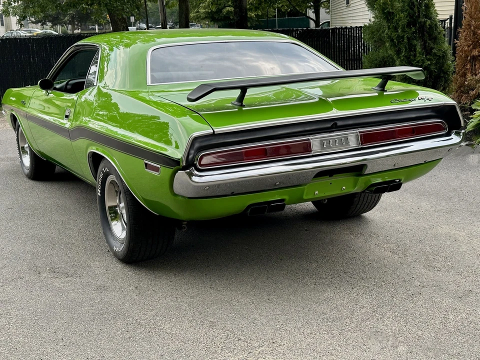1970 Dodge Challenger R/T & T/A 1st Gen - Image 9 of 31