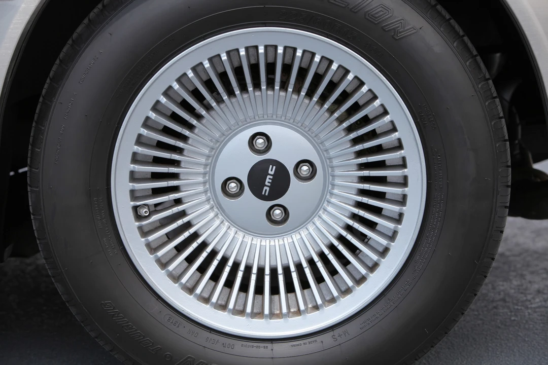 1983 DeLorean DMC-12 - Image 30 of 31