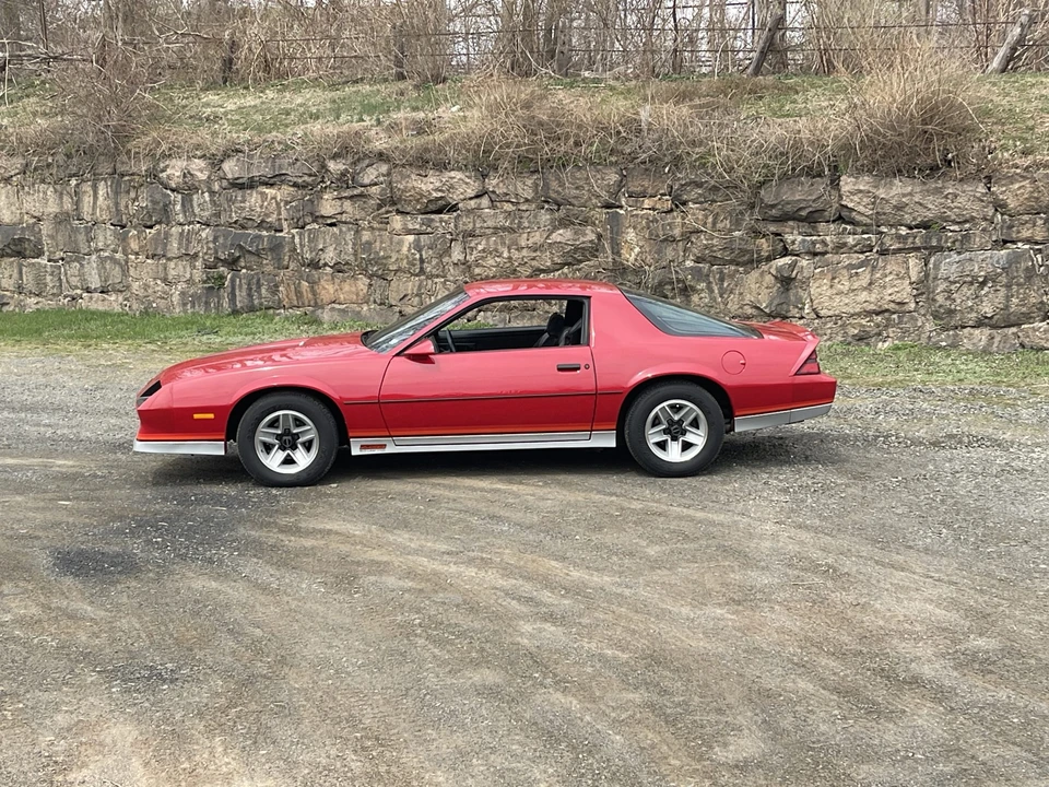 1984 Chevrolet Camaro 3rd Gen - Image 11 of 31