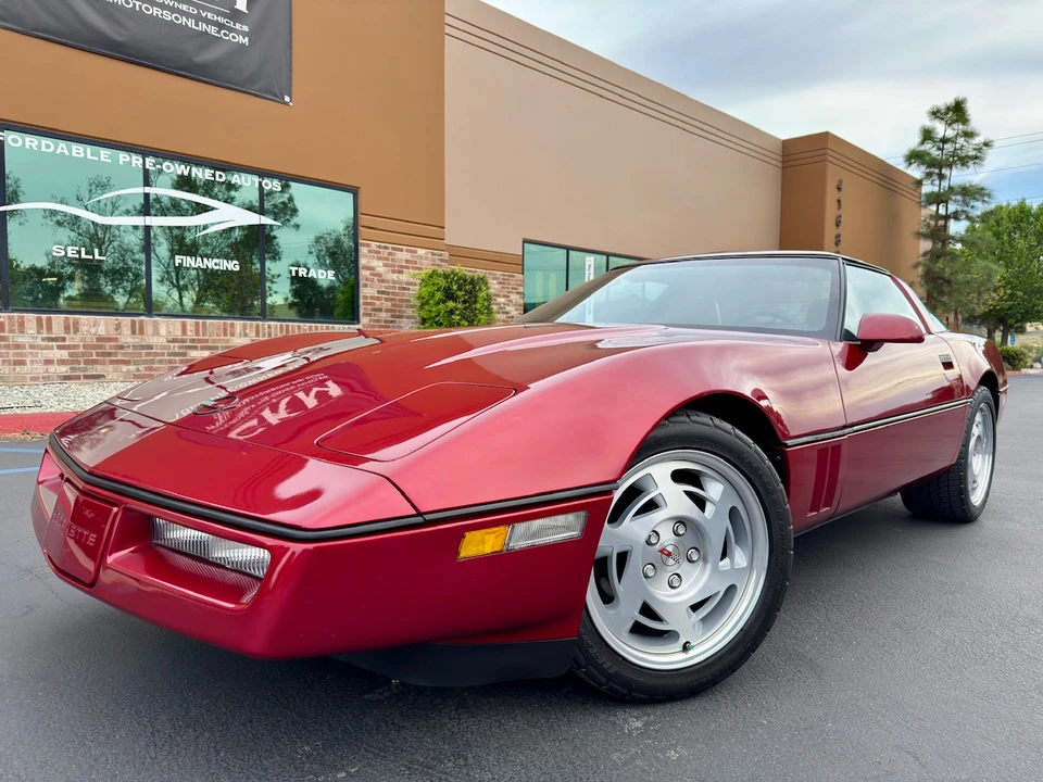 1990 Chevrolet Corvette C4 - Image 7 of 31