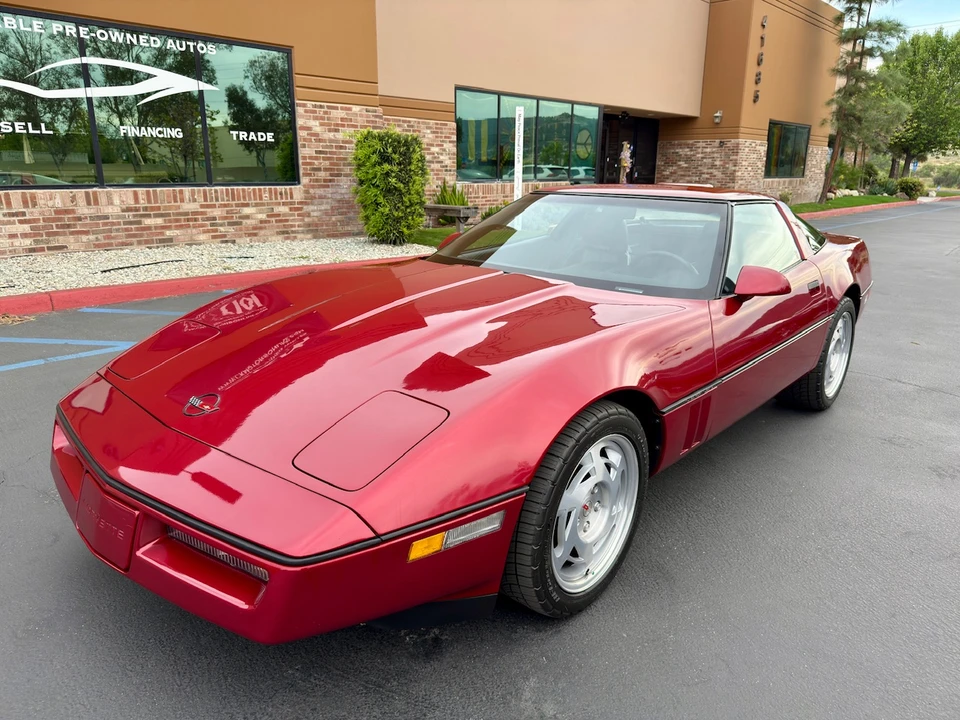 1990 Chevrolet Corvette C4 - Image 9 of 31