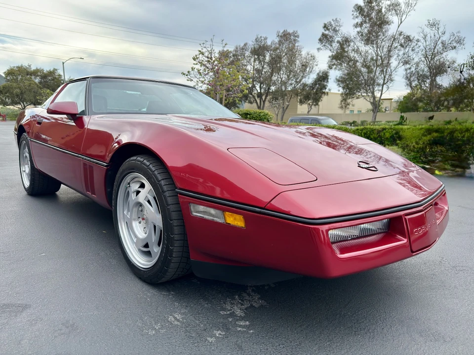 1990 Chevrolet Corvette C4 - Image 3 of 31