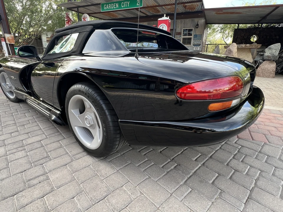 1993 Dodge Viper 1st Gen - Image 9 of 31