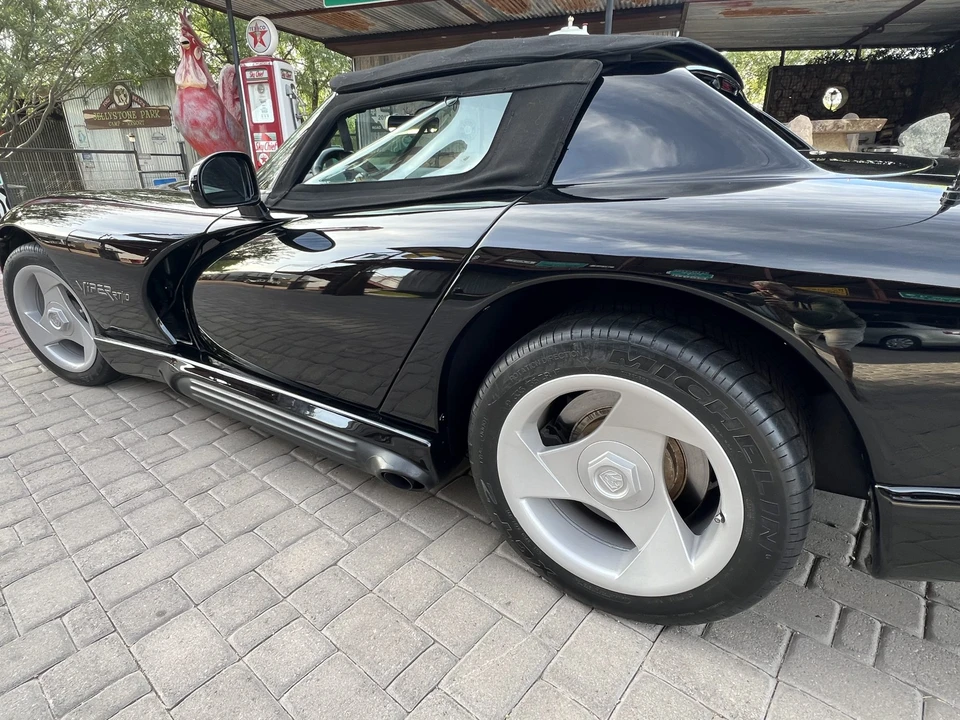 1993 Dodge Viper 1st Gen - Image 7 of 31
