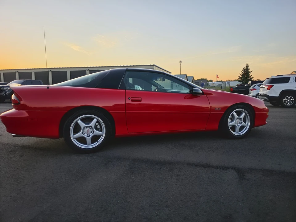 1999 Chevrolet Camaro SS 4th Gen - Image 5 of 31