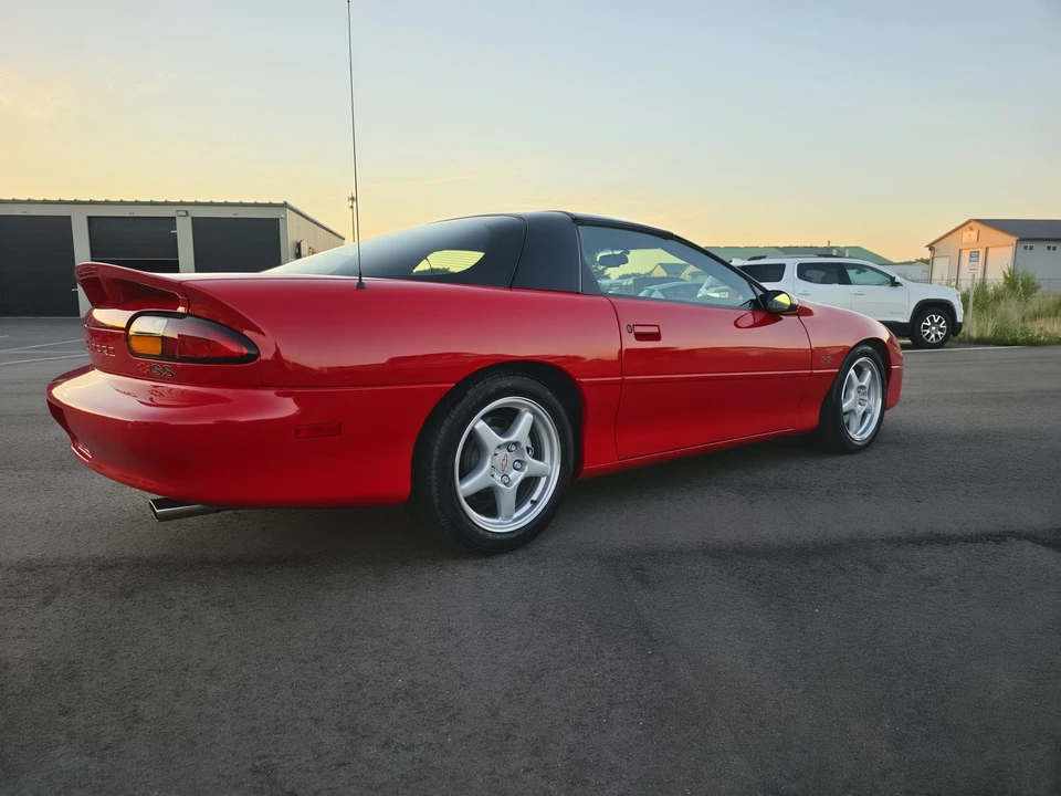 1999 Chevrolet Camaro SS 4th Gen - Image 6 of 31