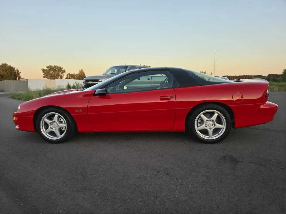 1999 Chevrolet Camaro SS 4th Gen - Image 7 of 31