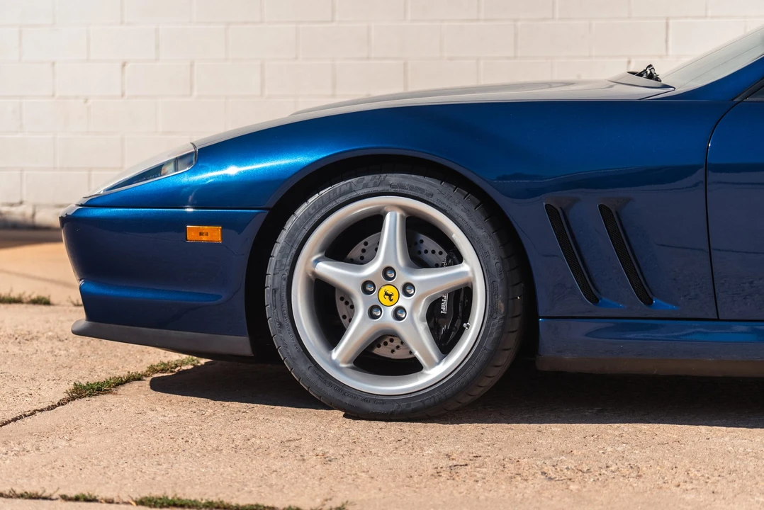 1999 Ferrari 550 Maranello - Image 23 of 31