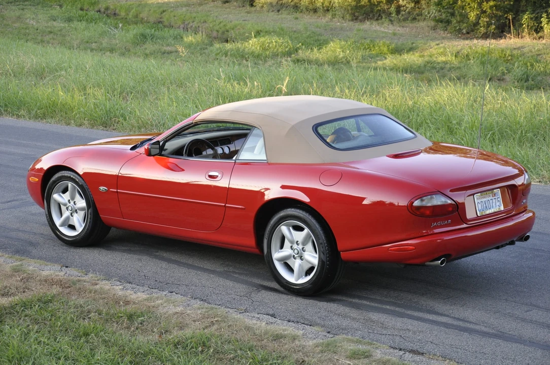 1999 Jaguar X100 XK8 - Image 22 of 31