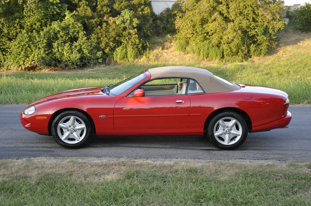 1999 Jaguar X100 XK8 - Image 21 of 31