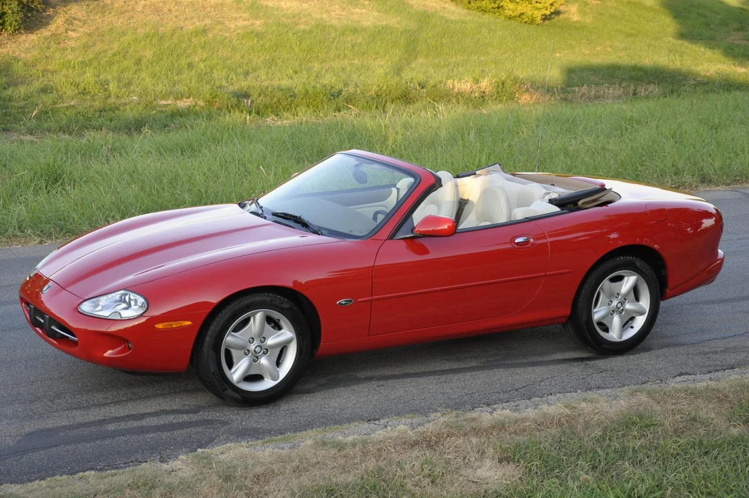 1999 Jaguar X100 XK8 - Image 4 of 31