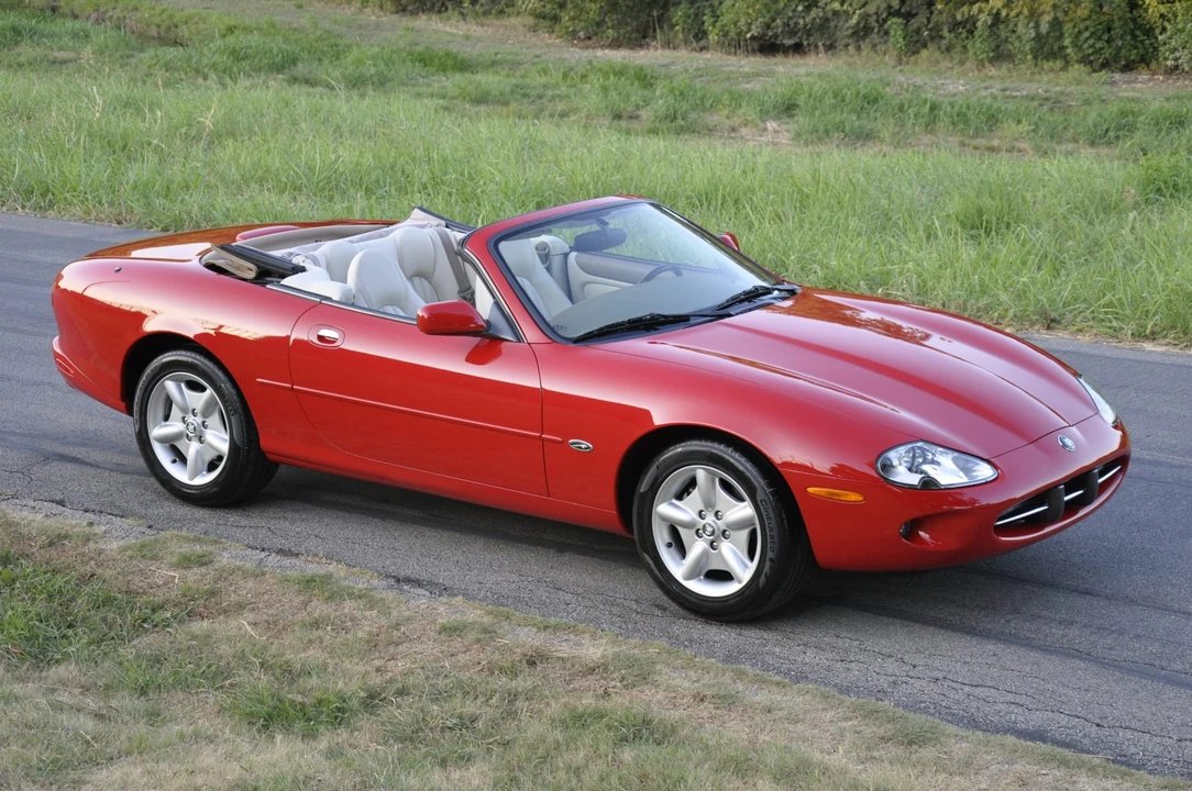 1999 Jaguar X100 XK8 - Image 12 of 31