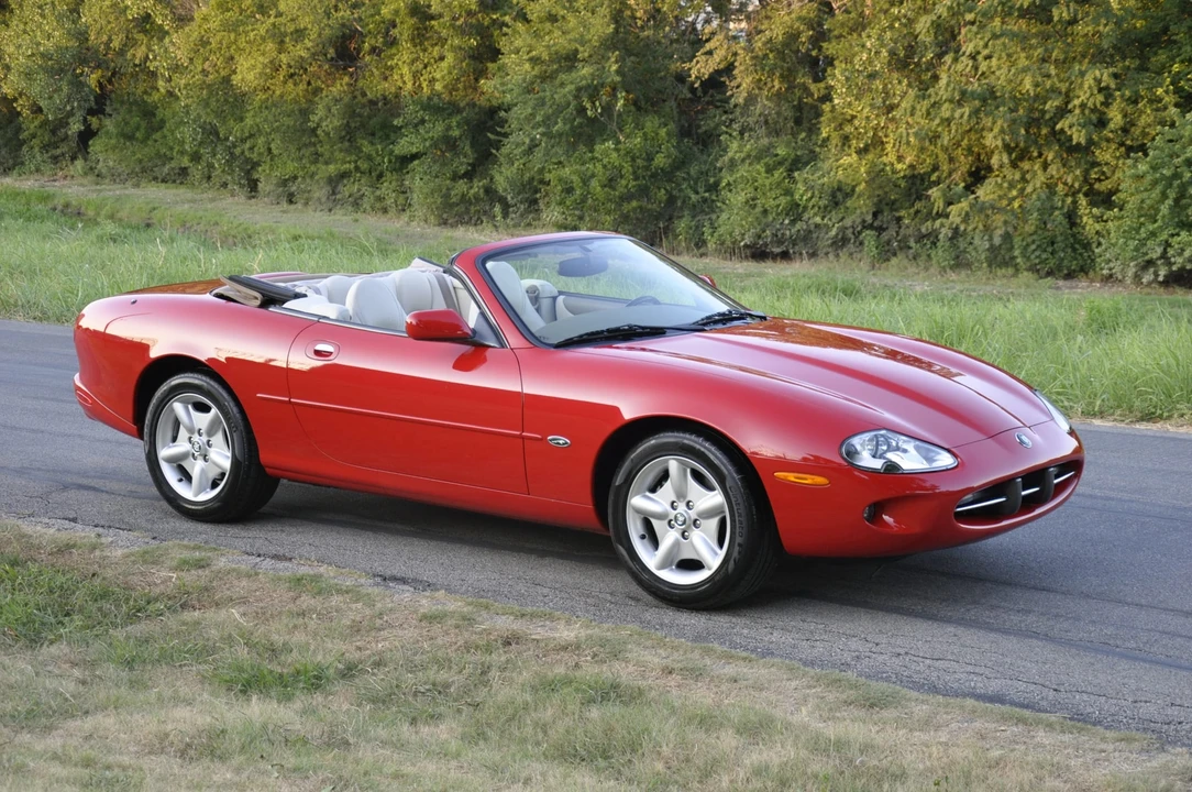 1999 Jaguar X100 XK8 - Image 11 of 31